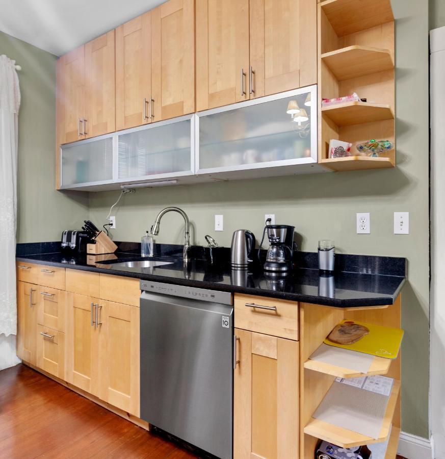 Bright & Spacious 2Br Apartment, Mins From Downtown Boston, Parking Kültér fotó