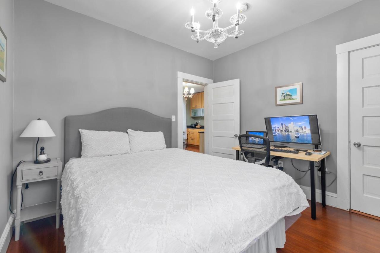 Bright & Spacious 2Br Apartment, Mins From Downtown Boston, Parking Kültér fotó